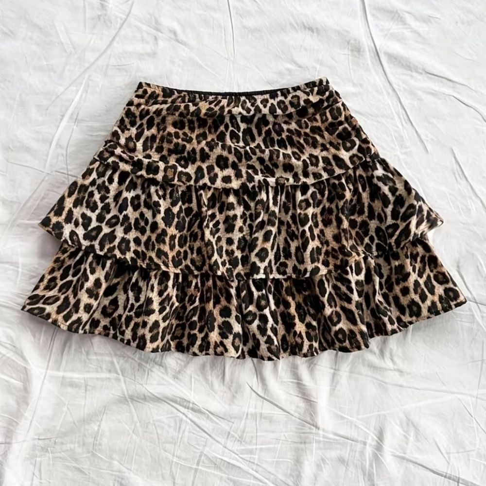 Leopard Print Tiered Pull On Skirt -B